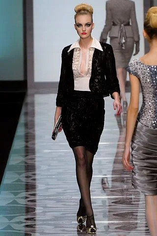 Look 10